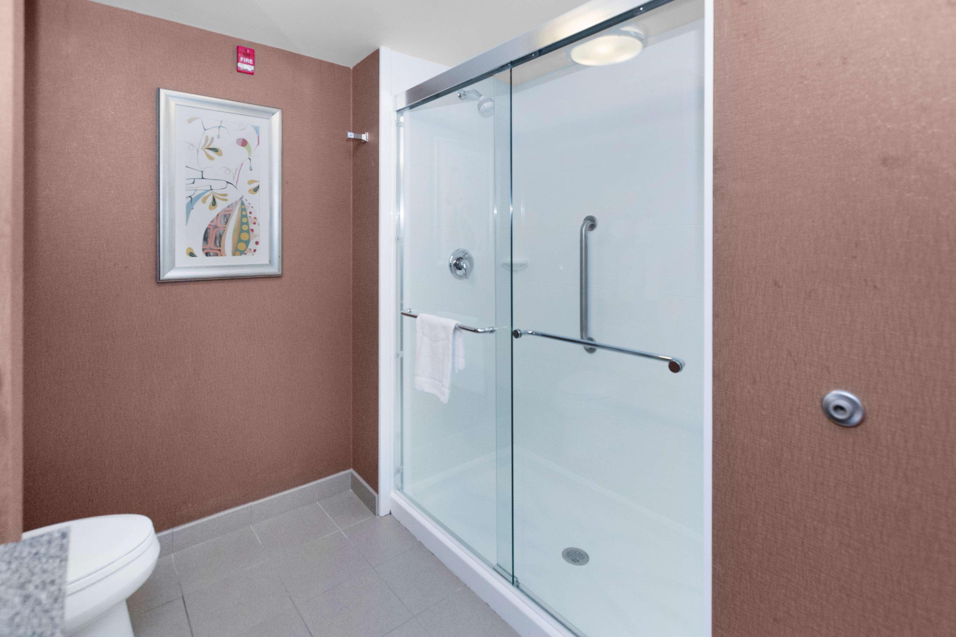 Hampton Inn Butler Kültér fotó