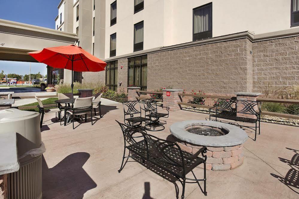 Hampton Inn Butler Kültér fotó